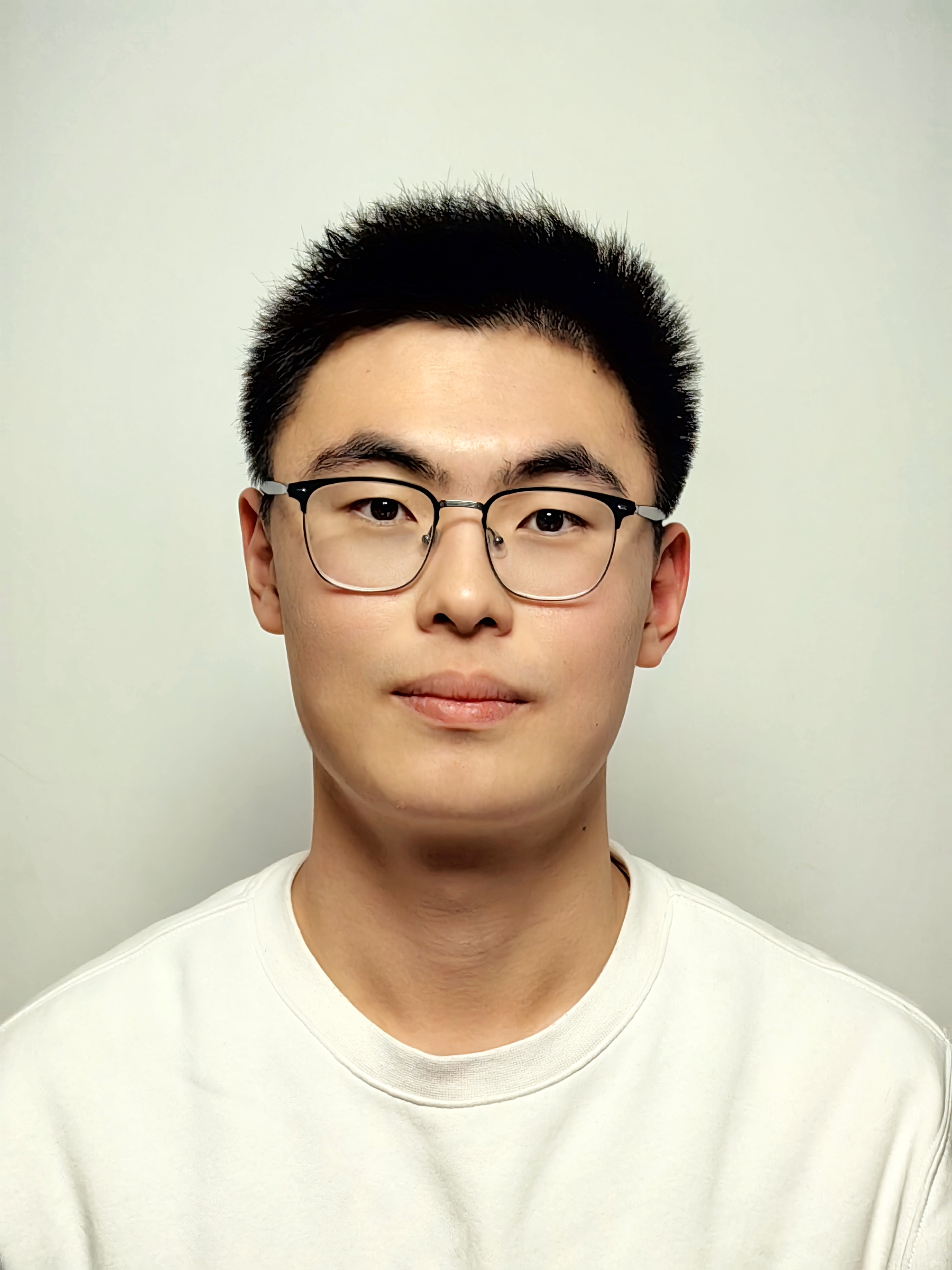 Yixin Huang